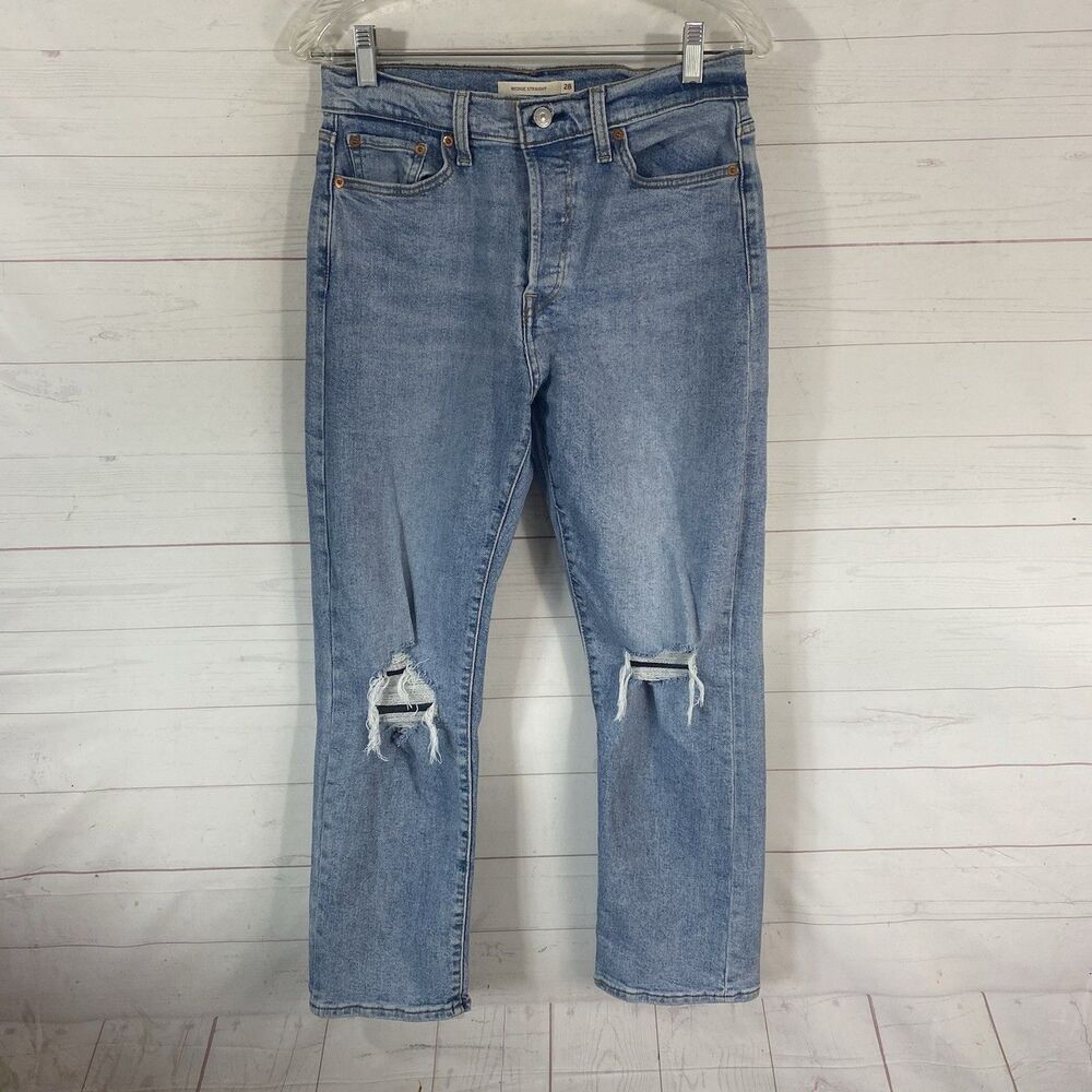 Levi's Womens Wedgie Straight Crop Jeans Size 28 Blue Button Fly Stretch